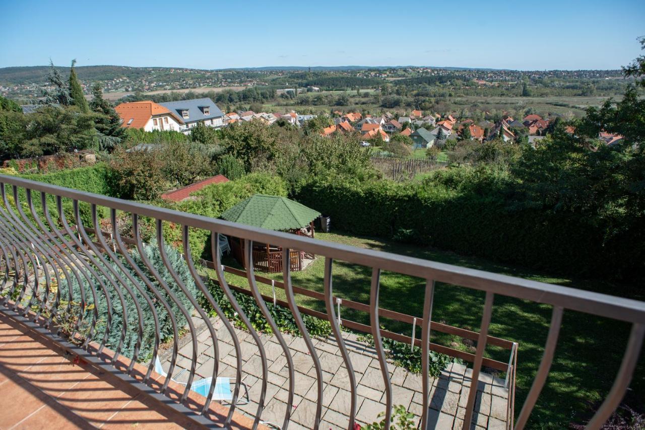 Flora Villa Хевіз Екстер'єр фото